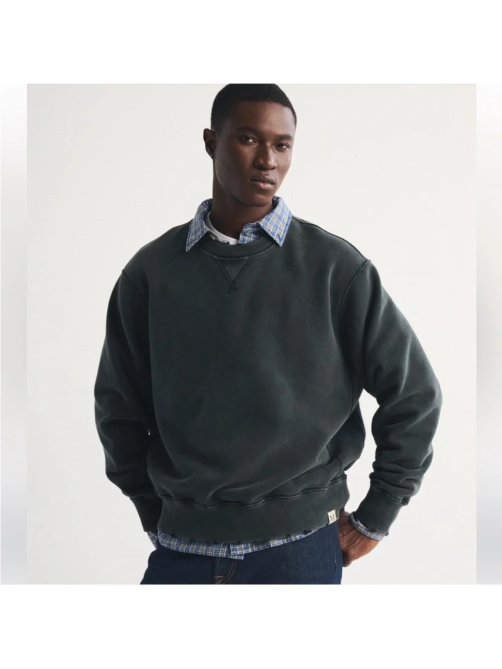 Abercrombie & Fitch washed black archive essential Crewneck sweatshirt small